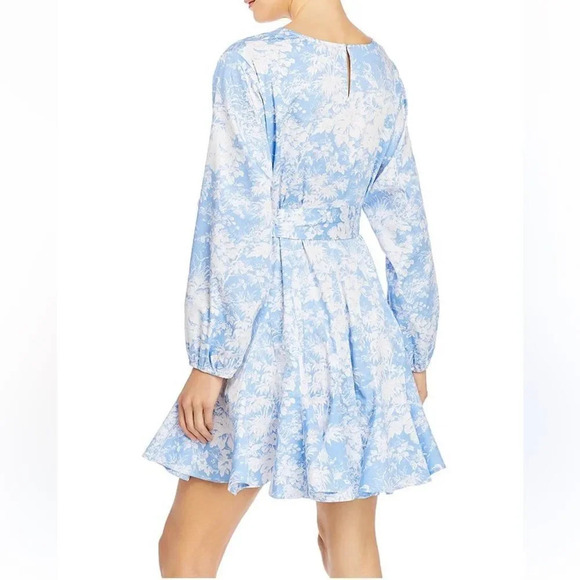 NEW Wayf ALTONIA BOTANICAL PRINT SWING DRESS IN BLUE TOILE - Picture 4 of 12